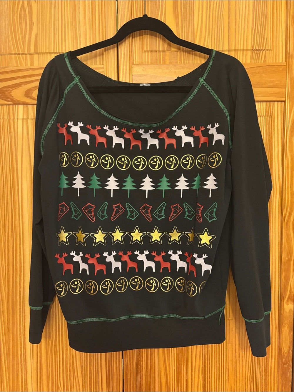Zumba Fitness Holiday Sweatshirt— Women (M)